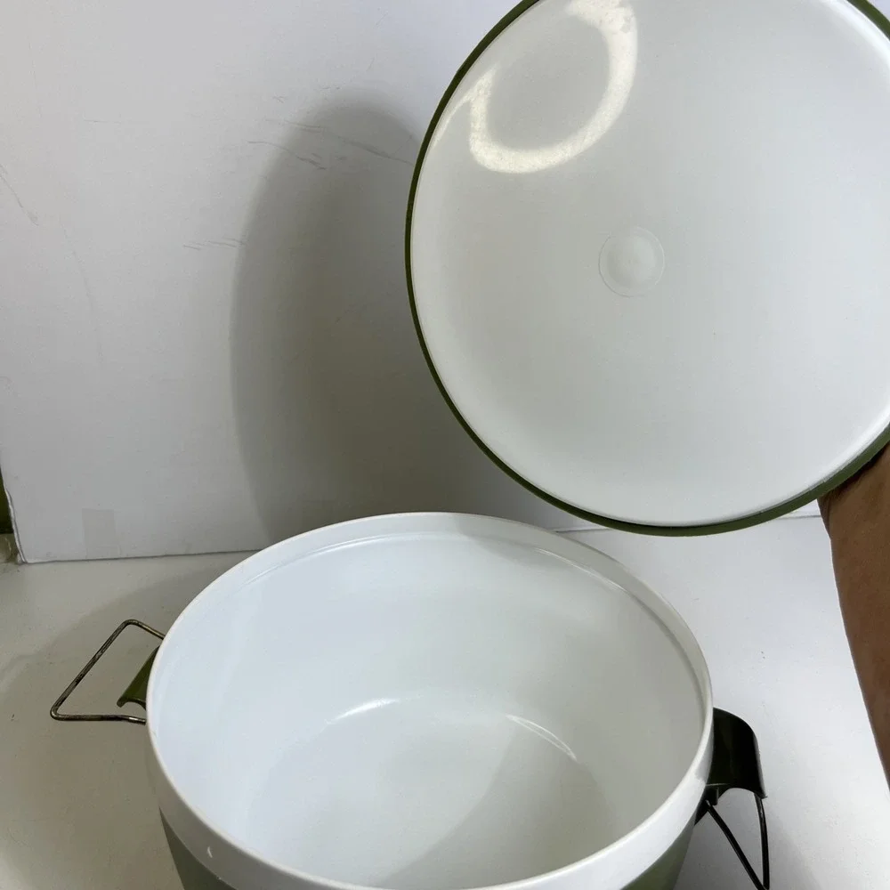 Vintage Royal Satin Therm-O-Ware Avocado Green Insulated Ice Bucket Casserole